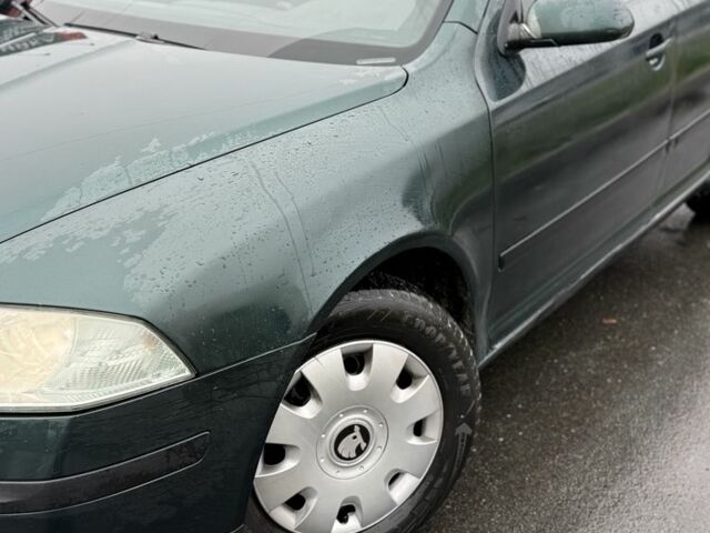 Зеленый Шкода Октавия, объемом двигателя 1.9 л и пробегом 470 тыс. км за 2750 $, фото 2 на Automoto.ua