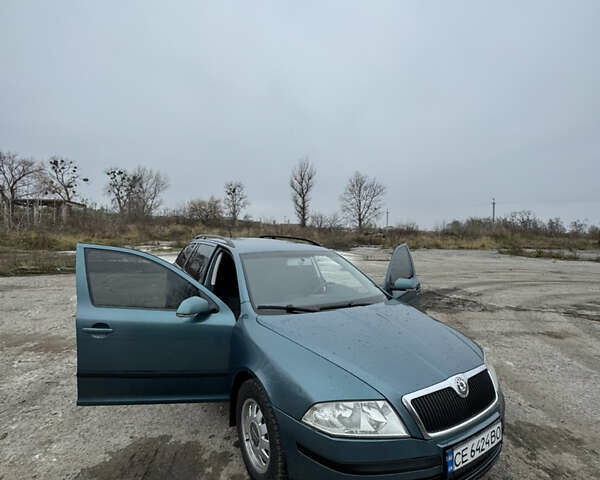 Зеленый Шкода Октавия, объемом двигателя 1.9 л и пробегом 205 тыс. км за 4950 $, фото 12 на Automoto.ua