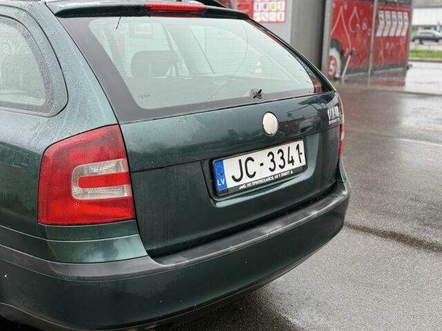 Зеленый Шкода Октавия, объемом двигателя 1.9 л и пробегом 470 тыс. км за 2750 $, фото 5 на Automoto.ua