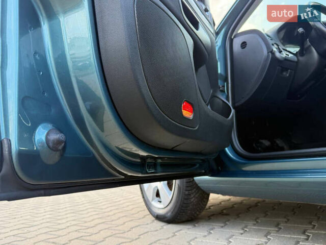 Зелений Шкода Октавія, об'ємом двигуна 1.6 л та пробігом 167 тис. км за 7777 $, фото 124 на Automoto.ua