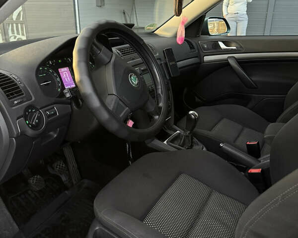 Зеленый Шкода Октавия, объемом двигателя 1.97 л и пробегом 267 тыс. км за 6970 $, фото 4 на Automoto.ua