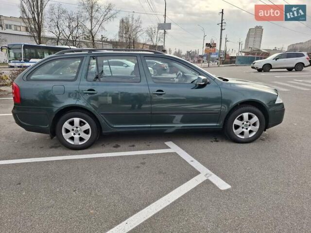 Зеленый Шкода Октавия, объемом двигателя 1.6 л и пробегом 220 тыс. км за 6999 $, фото 24 на Automoto.ua