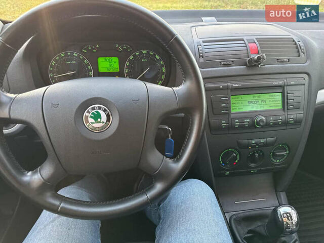 Зеленый Шкода Октавия, объемом двигателя 1.6 л и пробегом 193 тыс. км за 6500 $, фото 27 на Automoto.ua