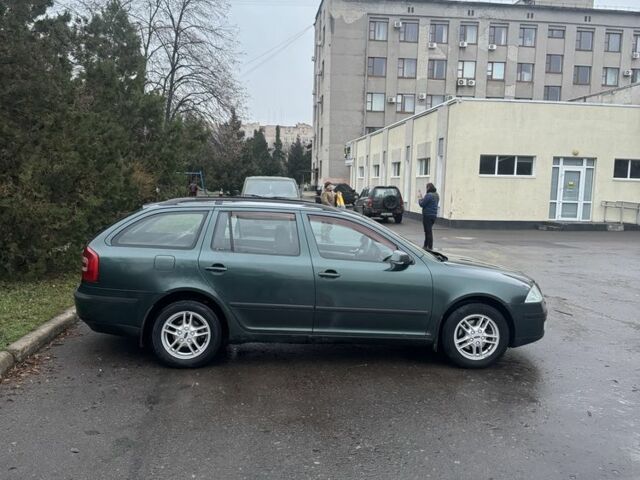 Зеленый Шкода Октавия, объемом двигателя 1.9 л и пробегом 250 тыс. км за 3250 $, фото 4 на Automoto.ua