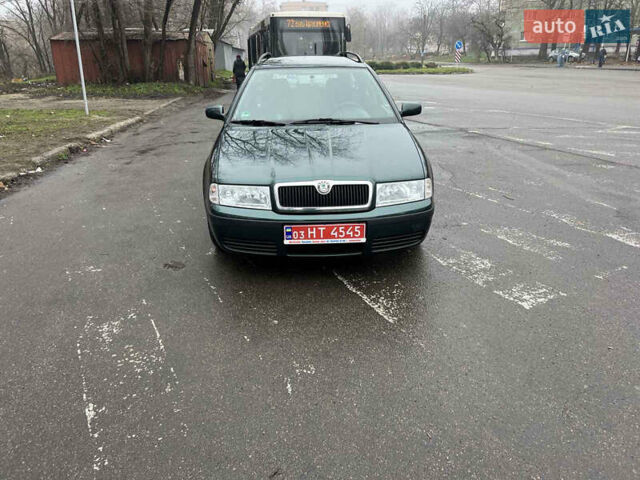 Зеленый Шкода Октавия, объемом двигателя 1.6 л и пробегом 190 тыс. км за 7150 $, фото 1 на Automoto.ua