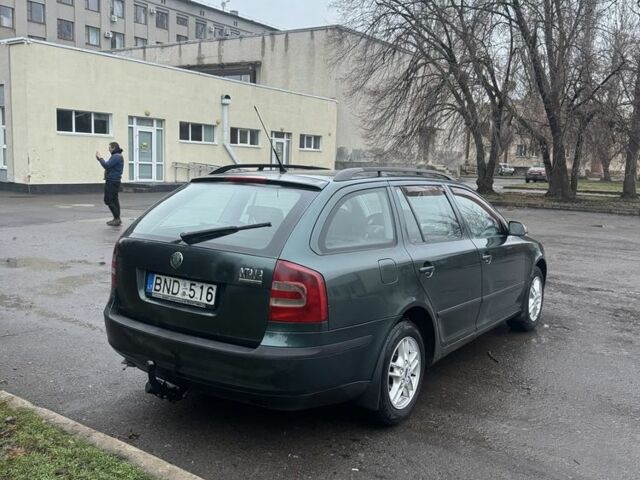 Зеленый Шкода Октавия, объемом двигателя 1.9 л и пробегом 250 тыс. км за 3250 $, фото 5 на Automoto.ua