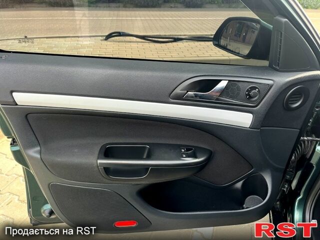 Зеленый Шкода Октавия, объемом двигателя 1.9 л и пробегом 270 тыс. км за 7300 $, фото 10 на Automoto.ua