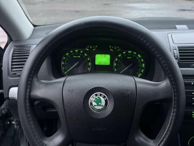 Зеленый Шкода Октавия, объемом двигателя 1.9 л и пробегом 250 тыс. км за 3250 $, фото 12 на Automoto.ua