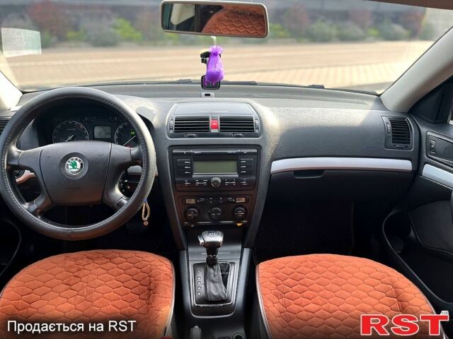 Зеленый Шкода Октавия, объемом двигателя 1.9 л и пробегом 270 тыс. км за 7300 $, фото 11 на Automoto.ua