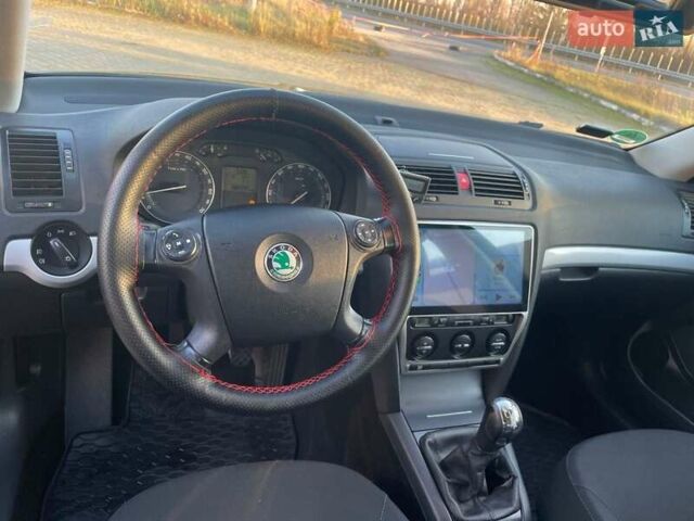 Зеленый Шкода Октавия, объемом двигателя 1.6 л и пробегом 188 тыс. км за 6899 $, фото 48 на Automoto.ua