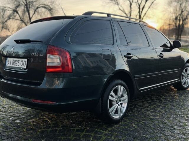 Зелений Шкода Октавія, об'ємом двигуна 1.6 л та пробігом 298 тис. км за 7999 $, фото 2 на Automoto.ua