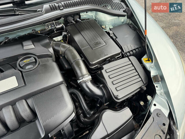 Зеленый Шкода Октавия, объемом двигателя 1.6 л и пробегом 246 тыс. км за 8550 $, фото 67 на Automoto.ua