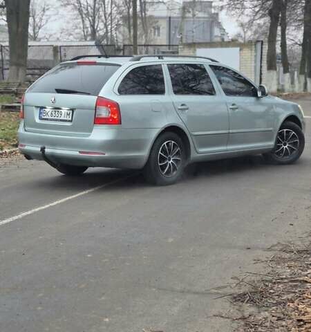 Зелений Шкода Октавія, об'ємом двигуна 1.6 л та пробігом 279 тис. км за 7150 $, фото 13 на Automoto.ua