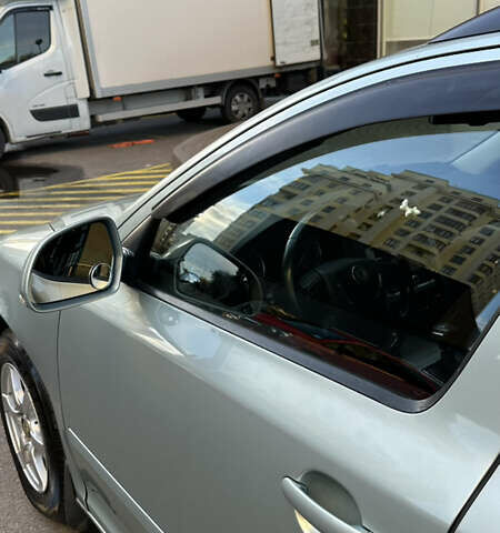 Шкода Октавия 2009 в Львове на Automoto.ua Зеленый Шкода Октавия, объемом двигателя 2 л и пробегом 228 тыс. км за 7300 $, фото 8 на Automoto.ua