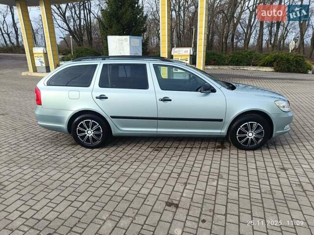 Зелений Шкода Октавія, об'ємом двигуна 1.6 л та пробігом 254 тис. км за 6800 $, фото 9 на Automoto.ua