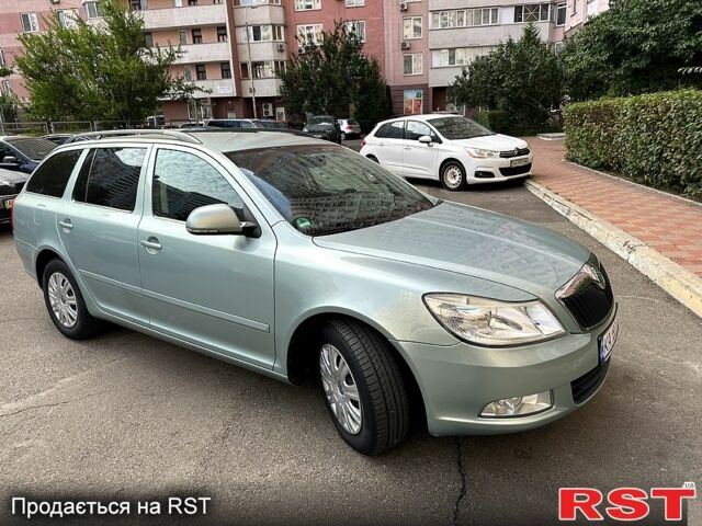 Зеленый Шкода Октавия, объемом двигателя 1.4 л и пробегом 220 тыс. км за 6500 $, фото 7 на Automoto.ua