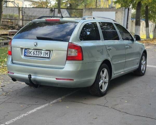 Зелений Шкода Октавія, об'ємом двигуна 1.6 л та пробігом 278 тис. км за 6999 $, фото 3 на Automoto.ua