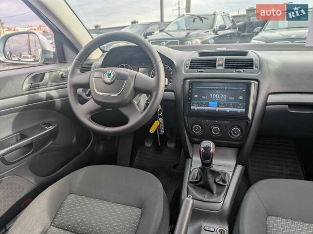 Шкода Октавія 2009 у Рівному на Automoto.ua Зелений Шкода Октавія, об'ємом двигуна 1.6 л та пробігом 201 тис. км за 7550 $, фото 34 на Automoto.ua