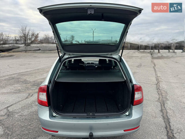 Зеленый Шкода Октавия, объемом двигателя 1.6 л и пробегом 246 тыс. км за 8550 $, фото 50 на Automoto.ua