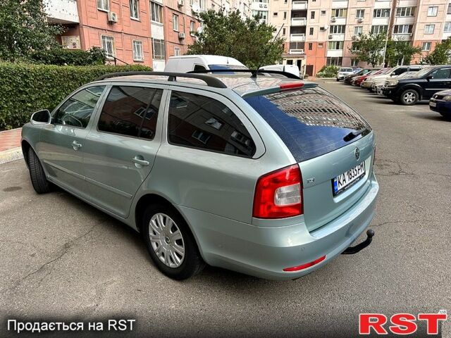 Зеленый Шкода Октавия, объемом двигателя 1.4 л и пробегом 220 тыс. км за 6500 $, фото 2 на Automoto.ua