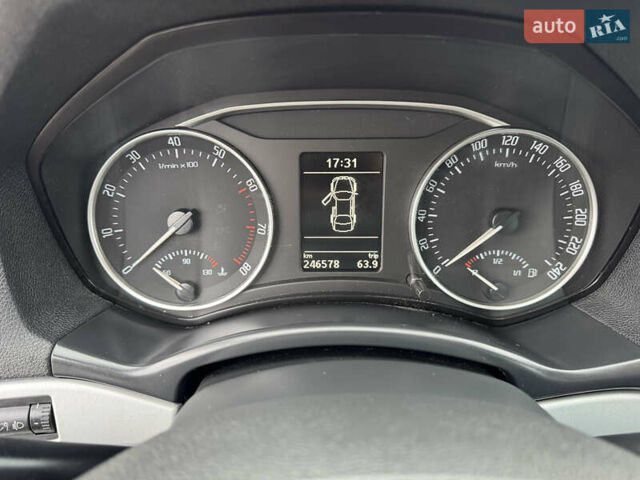 Зеленый Шкода Октавия, объемом двигателя 1.6 л и пробегом 246 тыс. км за 8550 $, фото 33 на Automoto.ua