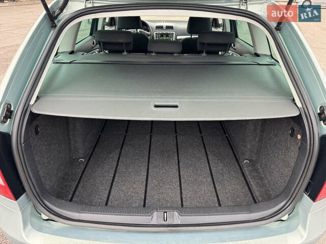 Зеленый Шкода Октавия, объемом двигателя 1.6 л и пробегом 246 тыс. км за 8550 $, фото 51 на Automoto.ua