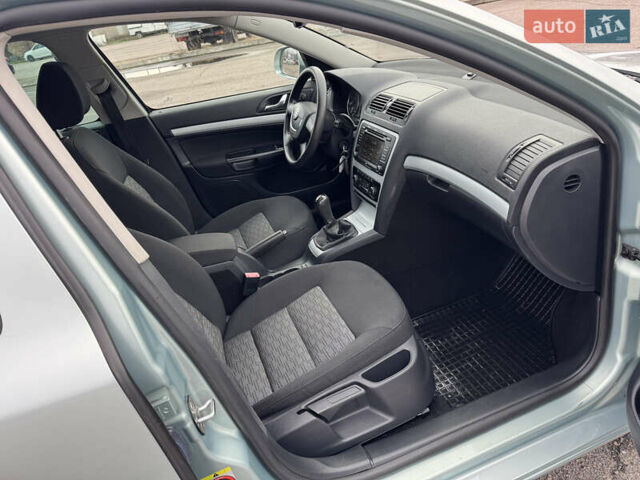 Зеленый Шкода Октавия, объемом двигателя 1.6 л и пробегом 246 тыс. км за 8550 $, фото 57 на Automoto.ua