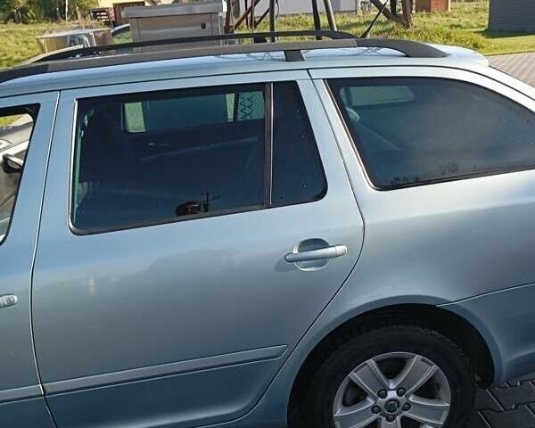 Шкода Октавия 2009 в Львове на Automoto.ua Зеленый Шкода Октавия, объемом двигателя 1.8 л и пробегом 259 тыс. км за 6900 $, фото 2 на Automoto.ua
