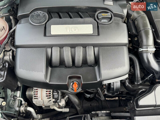 Зеленый Шкода Октавия, объемом двигателя 1.6 л и пробегом 246 тыс. км за 8550 $, фото 66 на Automoto.ua