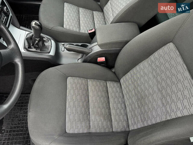 Зеленый Шкода Октавия, объемом двигателя 1.6 л и пробегом 246 тыс. км за 8550 $, фото 40 на Automoto.ua