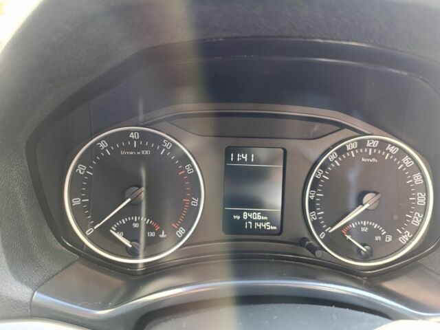 Зелений Шкода Октавія, об'ємом двигуна 0 л та пробігом 171 тис. км за 10900 $, фото 7 на Automoto.ua