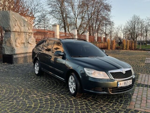 Зелений Шкода Октавія, об'ємом двигуна 1.6 л та пробігом 298 тис. км за 7999 $, фото 4 на Automoto.ua
