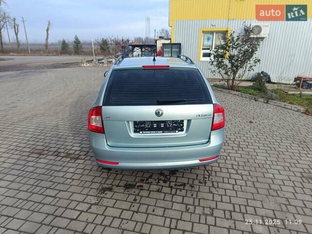 Зелений Шкода Октавія, об'ємом двигуна 1.6 л та пробігом 254 тис. км за 6800 $, фото 7 на Automoto.ua