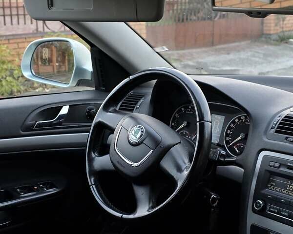 Шкода Октавія 2009 у Хмельницькому на Automoto.ua Зелений Шкода Октавія, об'ємом двигуна 1.6 л та пробігом 219 тис. км за 6750 $, фото 24 на Automoto.ua