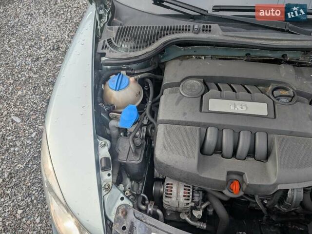 Шкода Октавія 2009 у Рівному на Automoto.ua Зелений Шкода Октавія, об'ємом двигуна 1.6 л та пробігом 201 тис. км за 7550 $, фото 46 на Automoto.ua