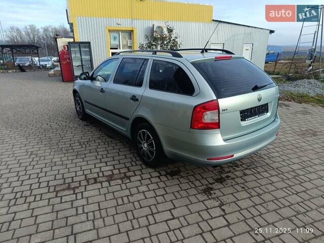 Зелений Шкода Октавія, об'ємом двигуна 1.6 л та пробігом 254 тис. км за 6800 $, фото 12 на Automoto.ua
