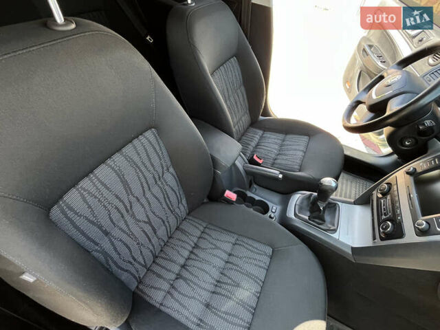 Зелений Шкода Октавія, об'ємом двигуна 1.6 л та пробігом 306 тис. км за 7000 $, фото 10 на Automoto.ua
