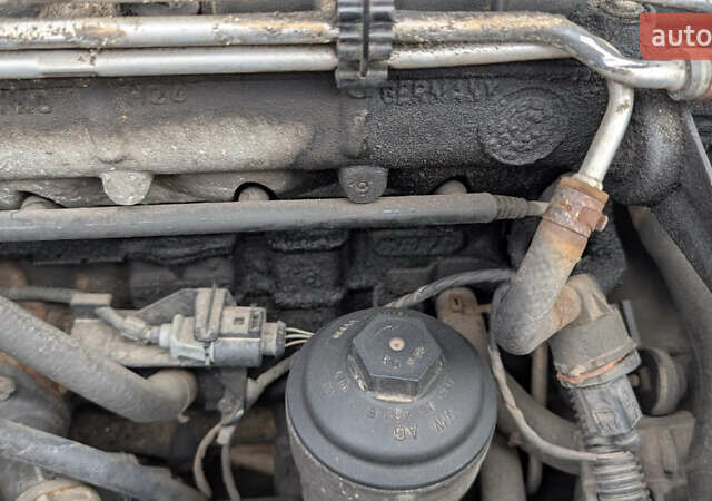 Зеленый Шкода Октавия, объемом двигателя 1.97 л и пробегом 367 тыс. км за 9300 $, фото 12 на Automoto.ua