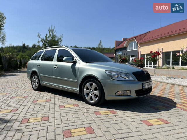 Зелений Шкода Октавія, об'ємом двигуна 1.6 л та пробігом 306 тис. км за 7000 $, фото 5 на Automoto.ua