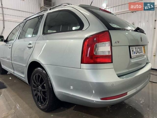 Зеленый Шкода Октавия, объемом двигателя 1.6 л и пробегом 176 тыс. км за 8200 $, фото 30 на Automoto.ua