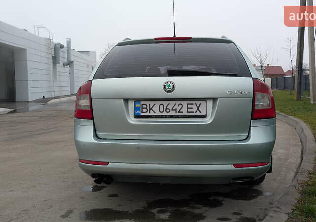 Зеленый Шкода Октавия, объемом двигателя 1.97 л и пробегом 367 тыс. км за 9300 $, фото 4 на Automoto.ua