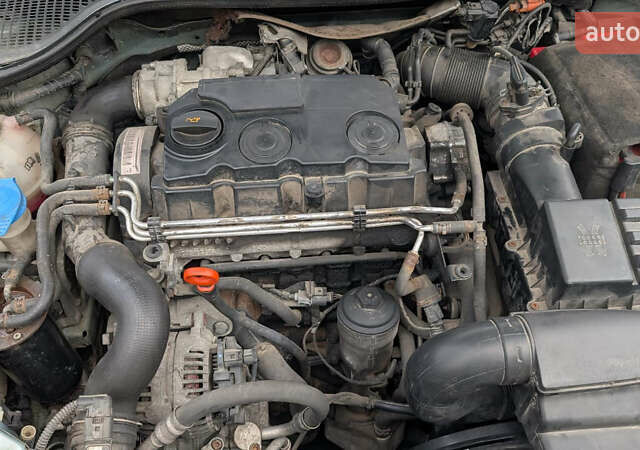 Зеленый Шкода Октавия, объемом двигателя 1.97 л и пробегом 367 тыс. км за 9300 $, фото 11 на Automoto.ua