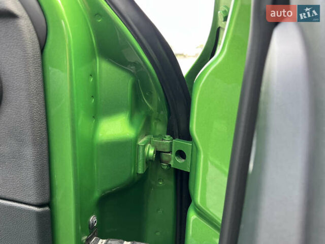 Зеленый Шкода Октавия, объемом двигателя 2 л и пробегом 239 тыс. км за 11600 $, фото 129 на Automoto.ua