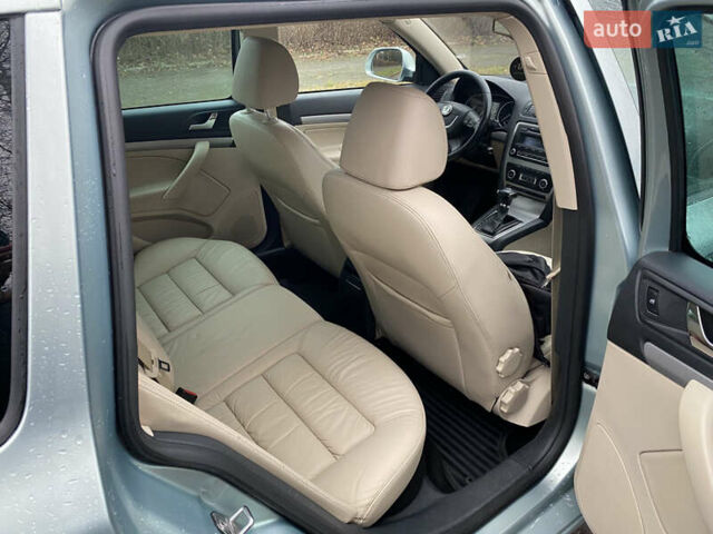 Зеленый Шкода Октавия, объемом двигателя 2 л и пробегом 249 тыс. км за 9200 $, фото 9 на Automoto.ua