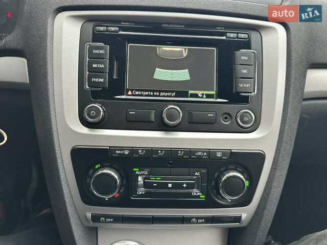 Зеленый Шкода Октавия, объемом двигателя 1.6 л и пробегом 235 тыс. км за 8499 $, фото 64 на Automoto.ua