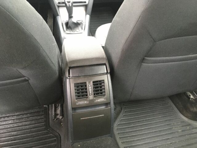 Зеленый Шкода Октавия, объемом двигателя 1.6 л и пробегом 193 тыс. км за 8400 $, фото 16 на Automoto.ua