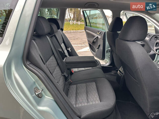 Зеленый Шкода Октавия, объемом двигателя 1.6 л и пробегом 235 тыс. км за 8499 $, фото 55 на Automoto.ua