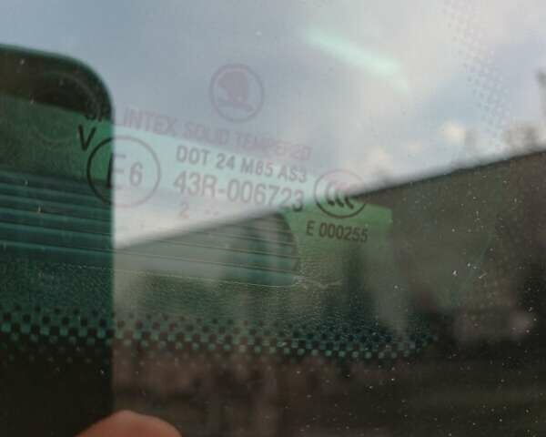 Зеленый Шкода Октавия, объемом двигателя 2 л и пробегом 240 тыс. км за 11500 $, фото 75 на Automoto.ua