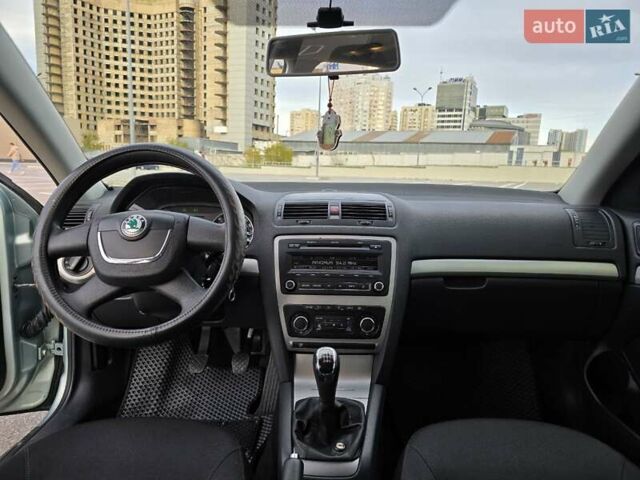 Зелений Шкода Октавія, об'ємом двигуна 1.8 л та пробігом 112 тис. км за 9500 $, фото 24 на Automoto.ua