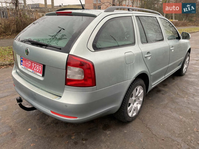 Зеленый Шкода Октавия, объемом двигателя 2 л и пробегом 249 тыс. км за 9200 $, фото 2 на Automoto.ua
